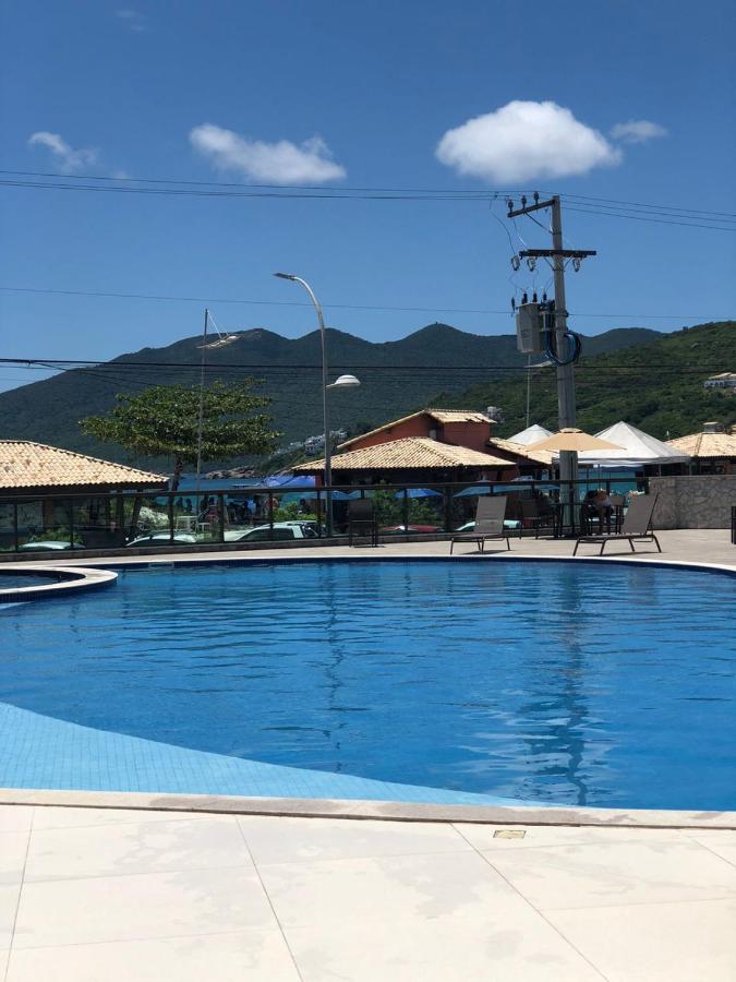 Cobertura Pé na Areia com piscina privativa - Praia dos Anjos Arraial do Cabo Esterno foto